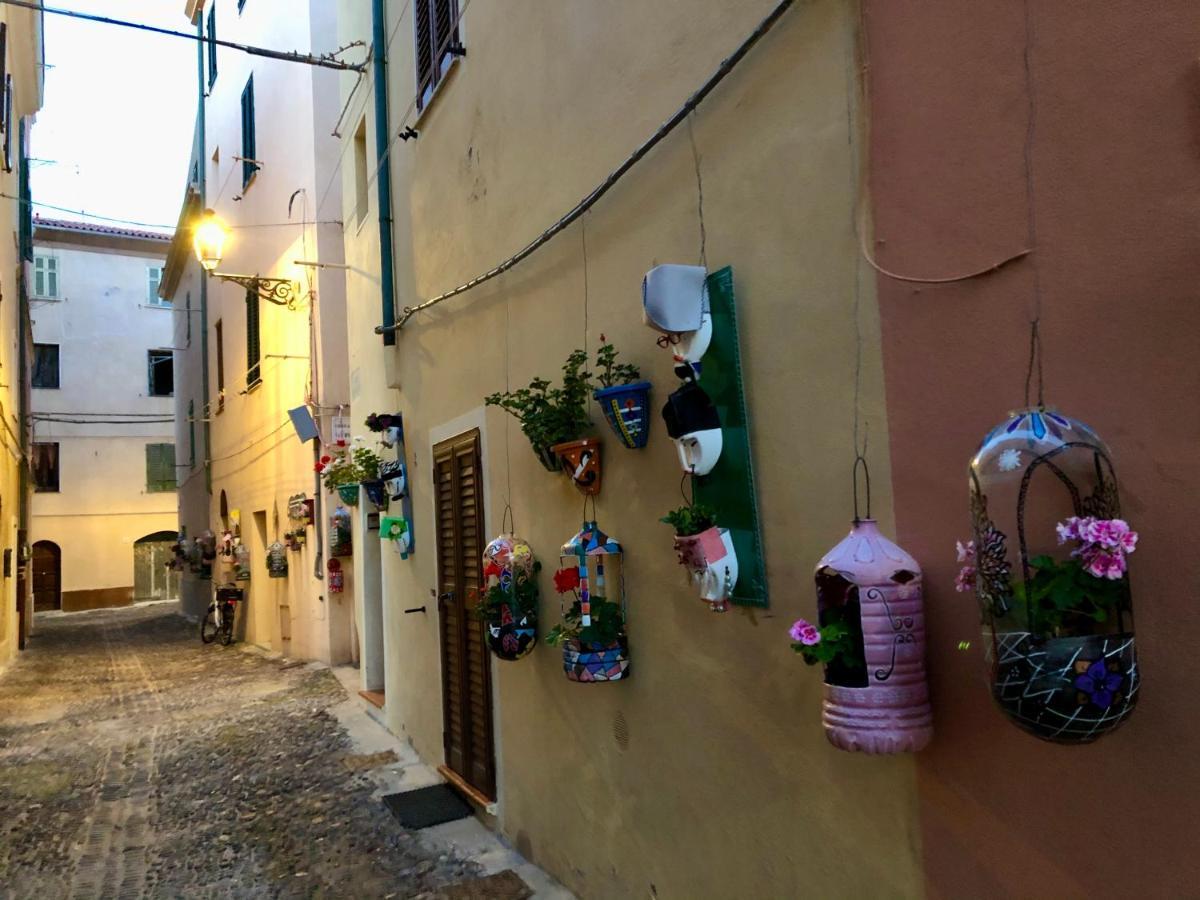 Moderno Monolocale - Centro Storico - Casa Shelter Lejlighed Alghero Eksteriør billede