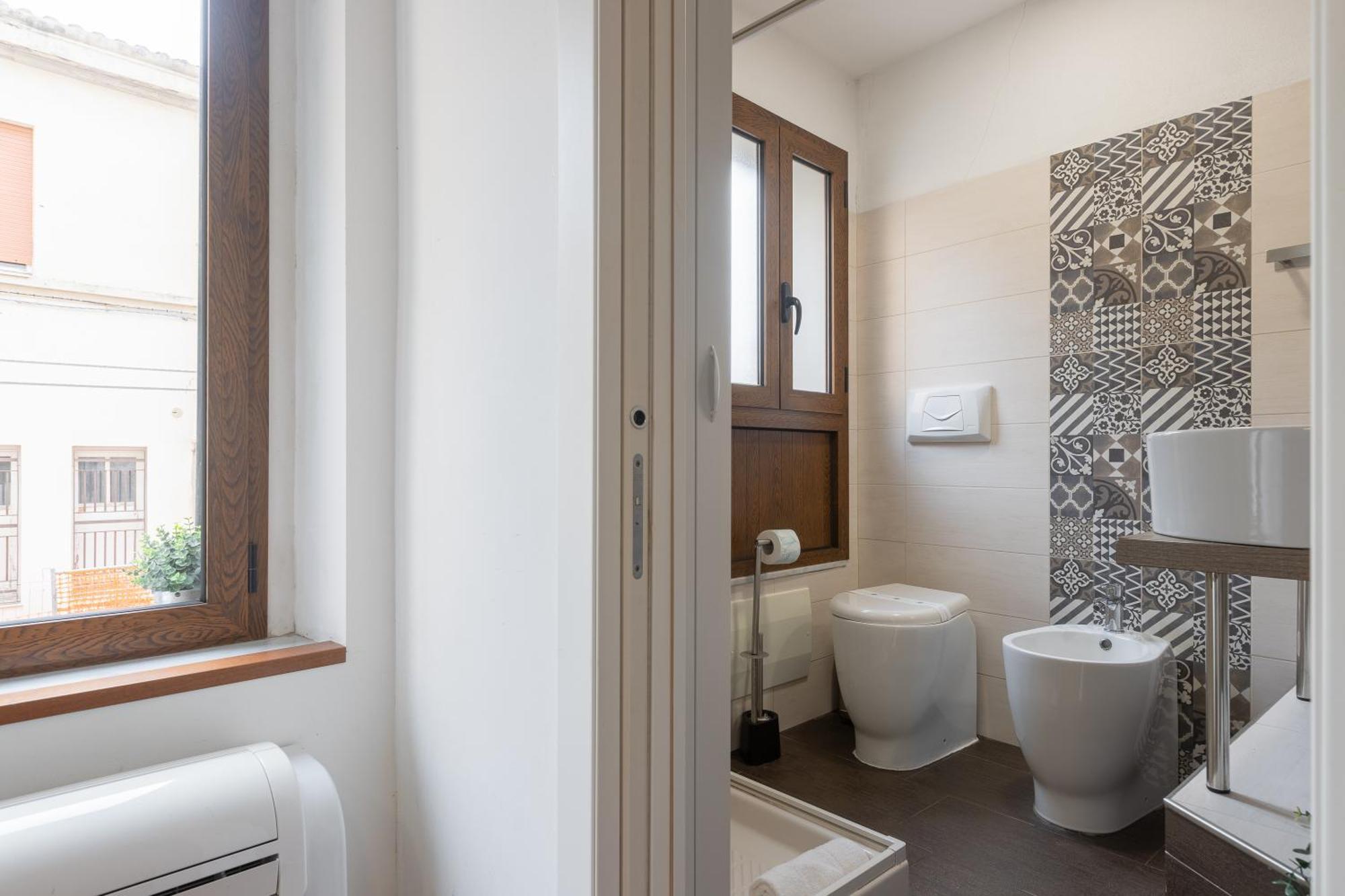 Moderno Monolocale - Centro Storico - Casa Shelter Lejlighed Alghero Eksteriør billede